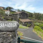 Casa Da Adega Prainha (Sao Roque do Pico)
