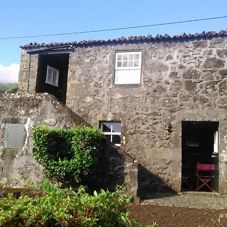 Casa Da Adega בית נופש Prainha (Sao Roque do Pico)